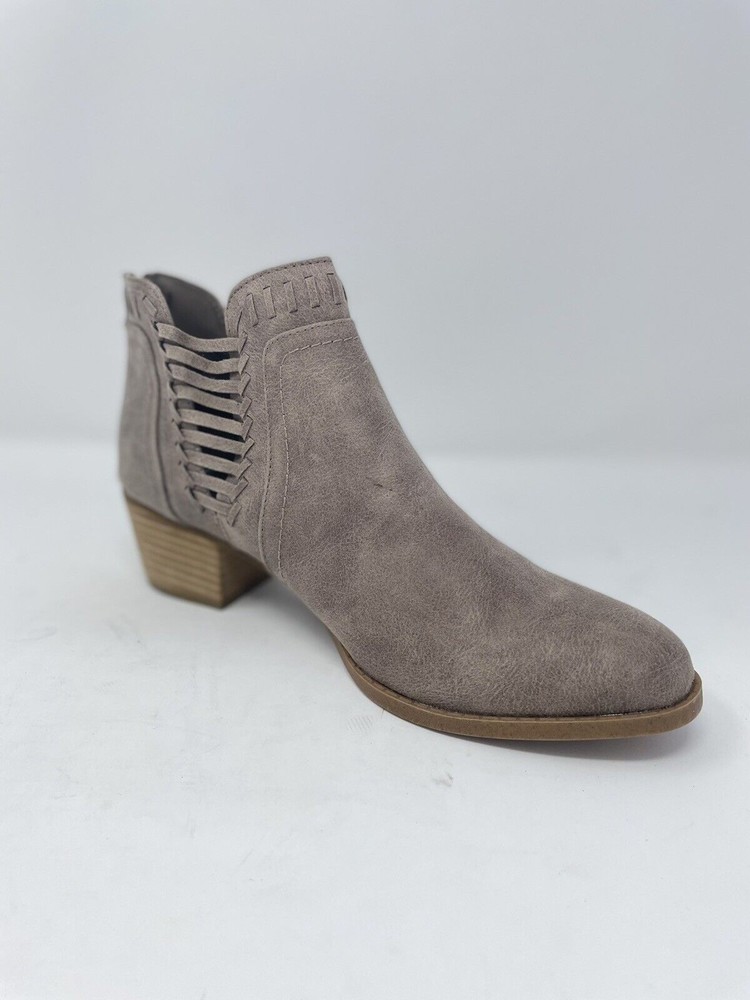Fergalicious by Fergie Bizzy Booties in Doe  Womans Shoes SZ 12M